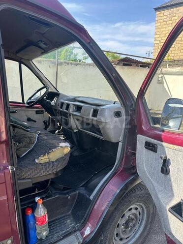 GAZ Sobol 2002, 300,000 km - 2.4 l - Gəncə