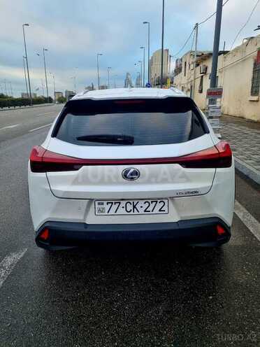 Lexus UX 250h 2021, 62,000 km - 2.0 l - Bakı