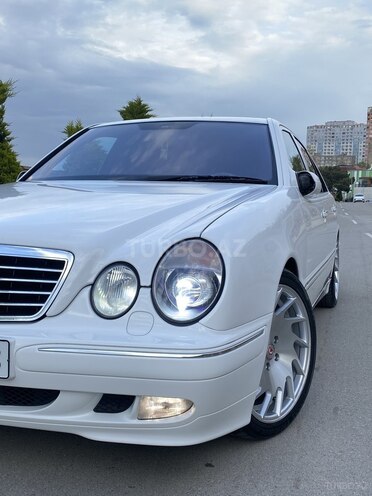 Mercedes E 320 2000, 235,000 km - 3.2 l - Bakı