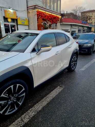 Lexus UX 250h 2021, 62,000 km - 2.0 l - Bakı