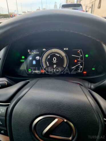 Lexus UX 250h 2021, 62,000 km - 2.0 l - Bakı