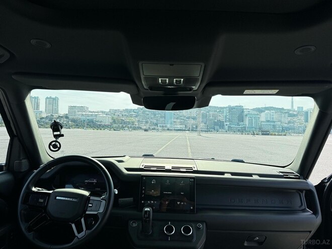 Land Rover Defender 2023, 41,000 km - 3.0 l - Bakı