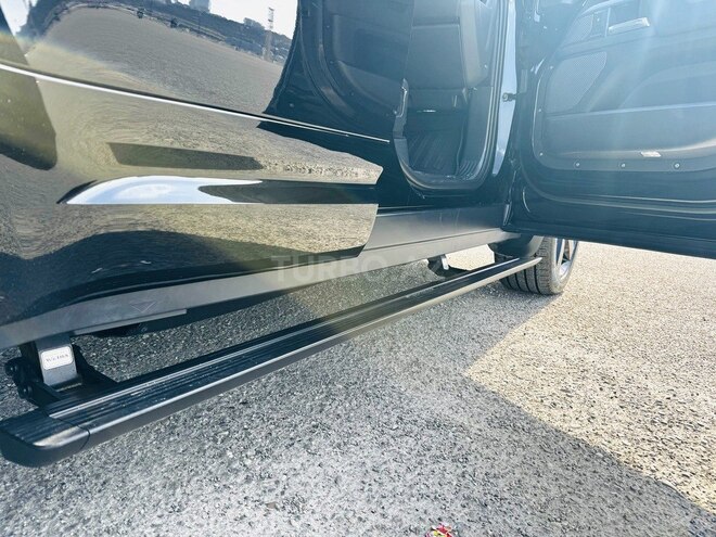 Land Rover Defender 2023, 41,000 km - 3.0 l - Bakı