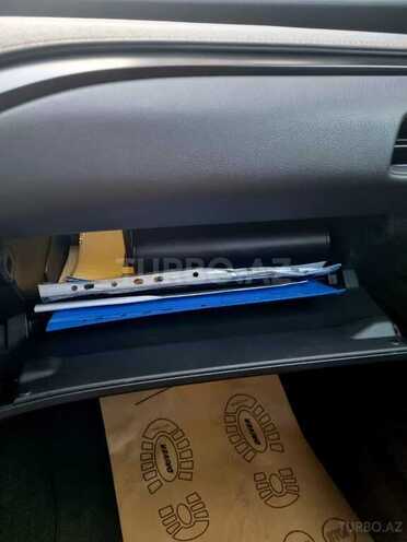 Lexus UX 250h 2021, 62,000 km - 2.0 l - Bakı