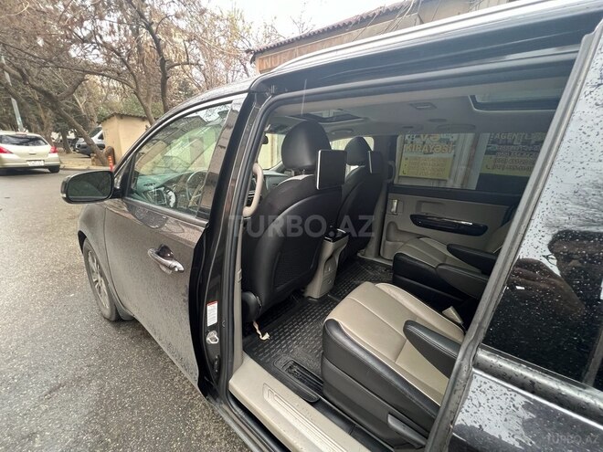 Kia Carnival 2019, 133,500 km - 2.2 l - Bakı