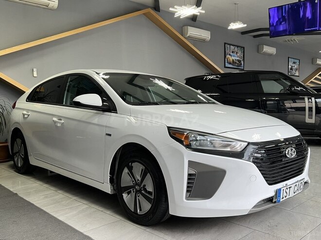Hyundai IONIQ-2