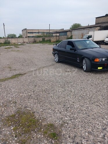 BMW 320 1997, 229,542 km - 2.0 l - Xaçmaz