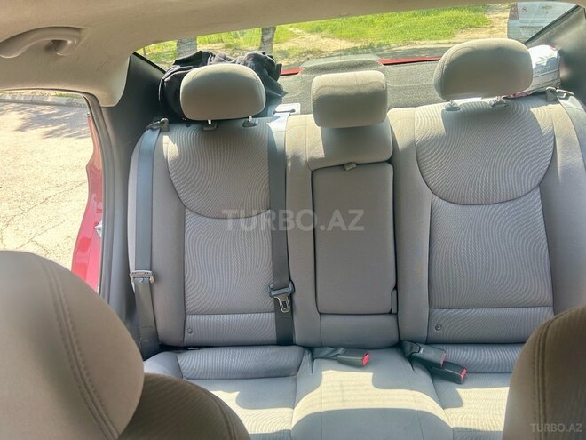 Hyundai Elantra 2015, 199,559 km - 1.8 л - Bakı
