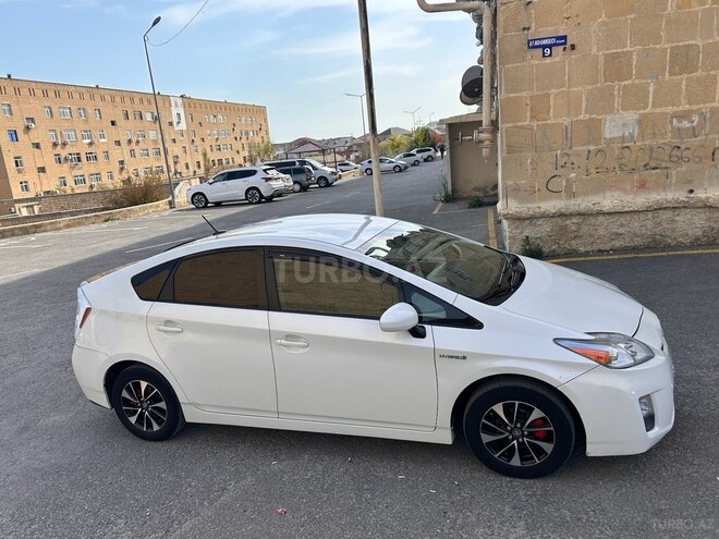 Toyota Prius 2010, 220,000 km - 1.8 л - Bakı