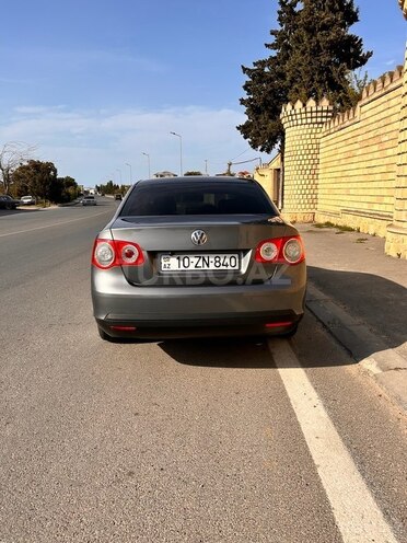 Volkswagen Jetta 2006, 243,900 km - 1.6 l - Bakı