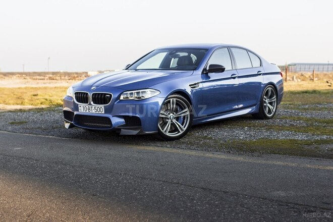 BMW M5 2013, 78,000 km - 4.4 л - Bakı