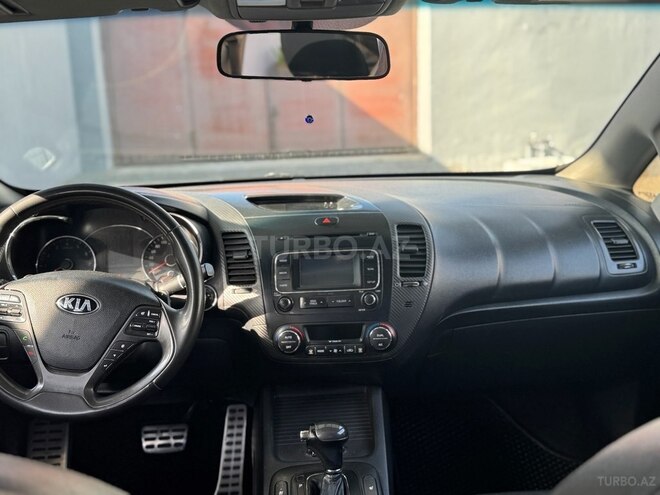 Kia Cerato 2013, 275,000 km - 2.0 l - Şəki