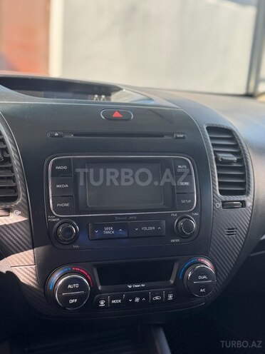 Kia Cerato 2013, 275,000 km - 2.0 l - Şəki