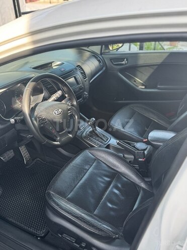 Kia Cerato 2013, 275,000 km - 2.0 l - Şəki