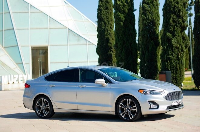 Ford Fusion (North America) 2019, 136,000 km - 2.0 л - Gəncə