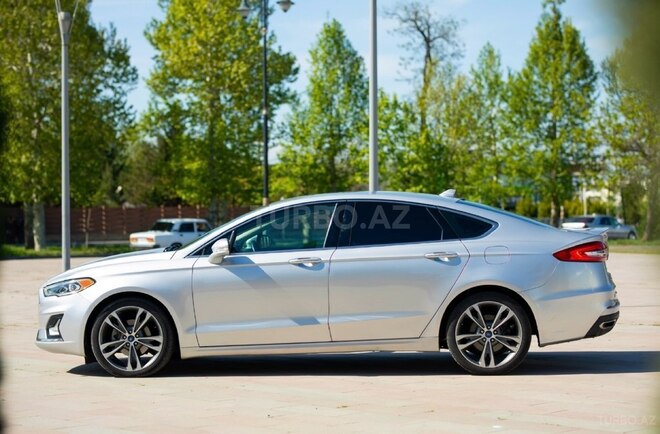 Ford Fusion (North America) 2019, 136,000 km - 2.0 л - Gəncə
