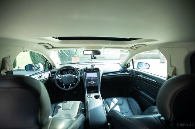 Ford Fusion (North America) 2019, 136,000 km - 2.0 л - Gəncə