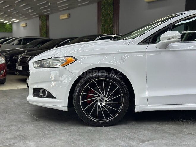 Ford Fusion (North America)-5