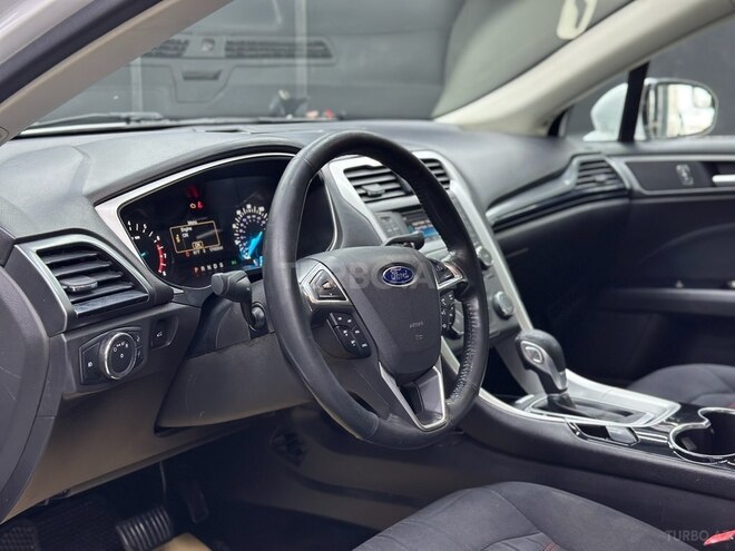 Ford Fusion (North America)-13