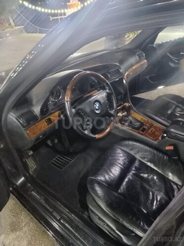 BMW 728 2000, 315,000 km - 2.8 l - Bakı