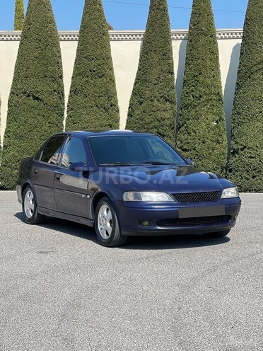 Opel Vectra 1999, 385,000 km - 1.6 l - Bakı