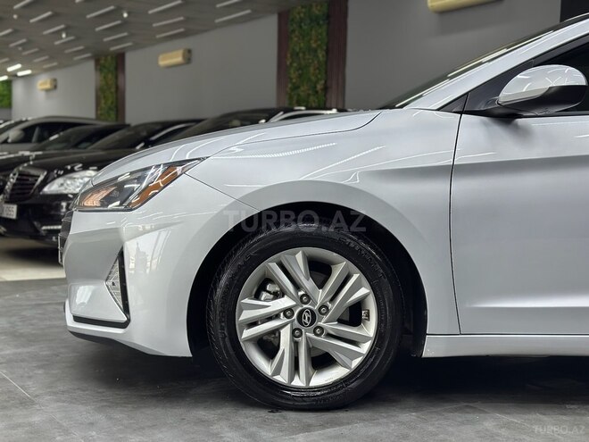 Hyundai Elantra 2018, 161,334 km - 2.0 l - Bakı