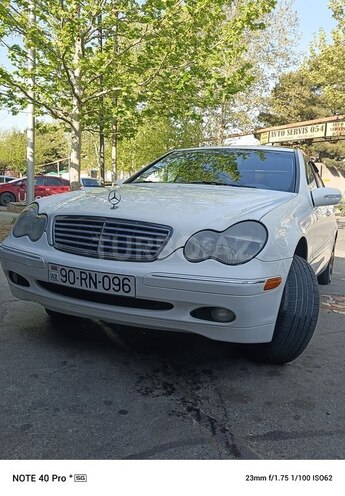 Mercedes C 240 2002, 234,000 km - 2.4 l - Bakı