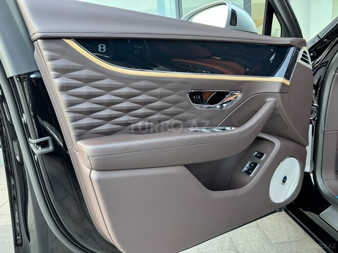 Bentley Flying Spur-18