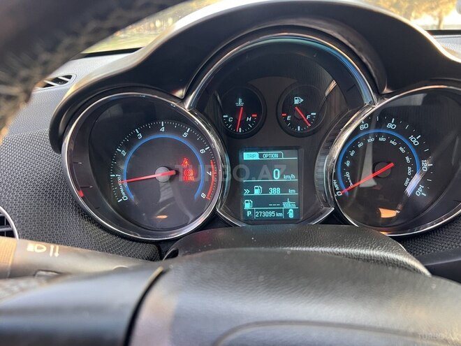 Chevrolet Cruze 2013, 273,095 km - 1.4 l - Şirvan