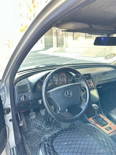 Mercedes C 180 1998, 314,000 km - 1.8 л - Sumqayıt
