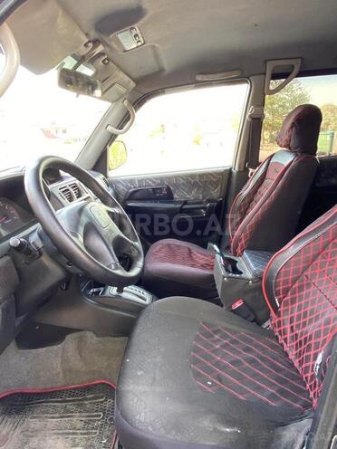 Mitsubishi Pajero io 2000, 253,151 km - 2.0 l - Bakı