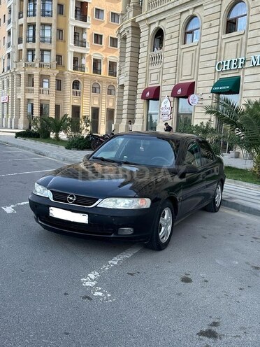 Opel Vectra 1996, 280,000 km - 1.8 l - Bakı