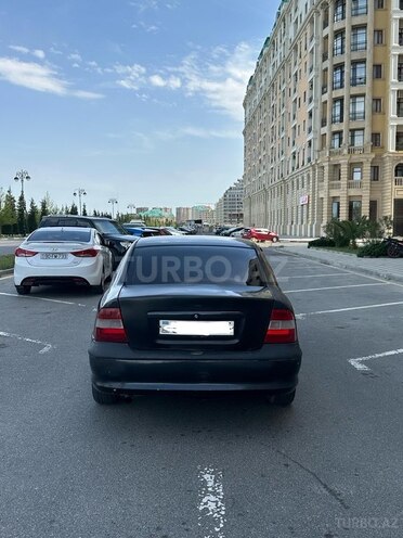 Opel Vectra 1996, 280,000 km - 1.8 l - Bakı