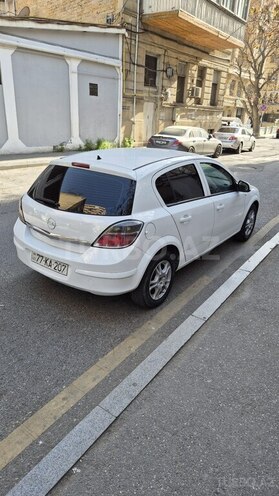 Opel Astra 2009, 314,000 km - 1.4 l - Bakı