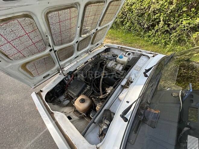 LADA (VAZ) 2107 2007, 95,000 km - 1.6 l - Salyan
