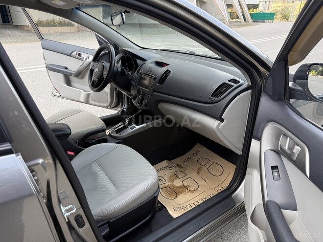 Kia Forte 2009, 178,160 km - 1.6 l - Bakı