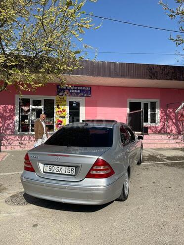 Mercedes C 240 2002, 237,536 km - 2.4 л - Şamaxı