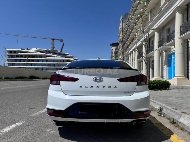 Hyundai Elantra 2019, 79,300 km - 1.6 l - Bakı