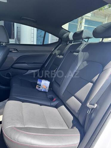 Hyundai Elantra 2019, 79,300 km - 1.6 l - Bakı