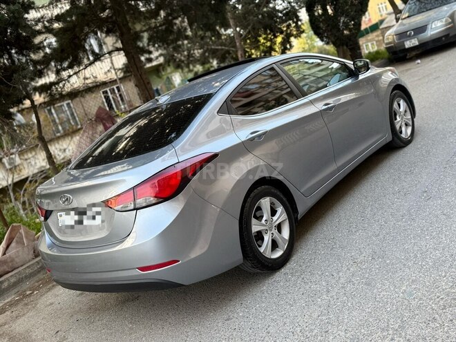 Hyundai Elantra 2015, 124,212 km - 1.8 l - Bakı