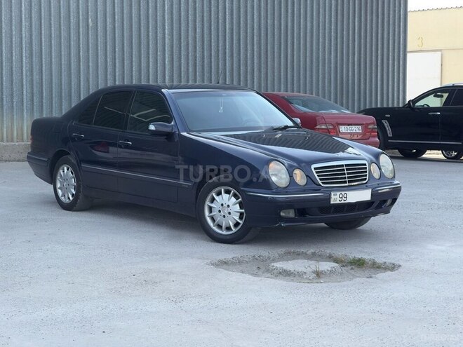 Mercedes E 240 2000, 330,000 km - 2.4 l - Bakı