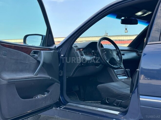 Mercedes E 240 2000, 330,000 km - 2.4 l - Bakı