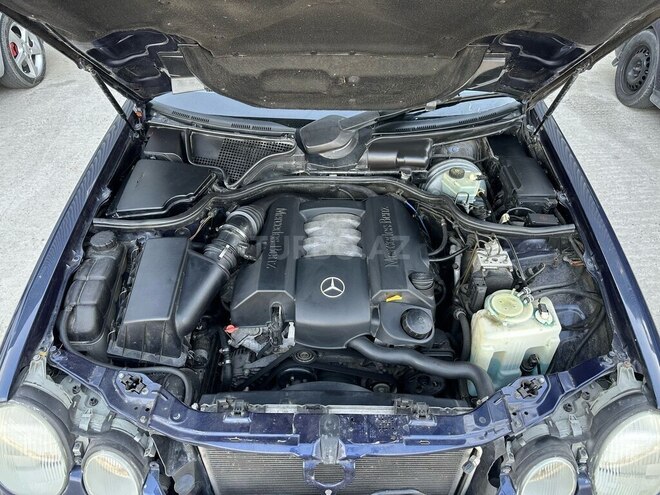 Mercedes E 240 2000, 330,000 km - 2.4 l - Bakı