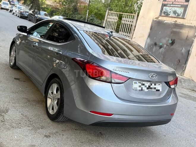Hyundai Elantra 2015, 124,212 km - 1.8 l - Bakı