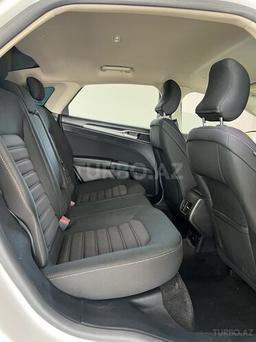 Ford Fusion (North America)-10