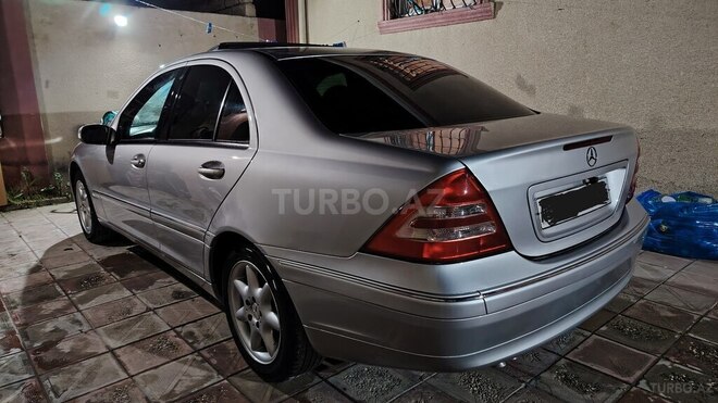 Mercedes C 240 2003, 221,000 km - 2.6 l - Bakı