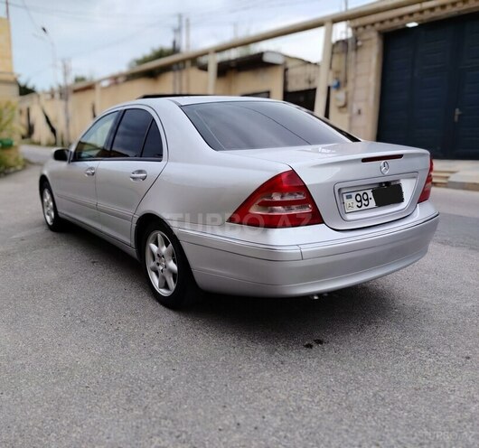 Mercedes C 240 2003, 221,000 km - 2.6 l - Bakı