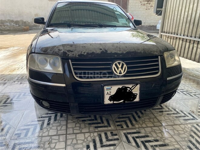 Volkswagen Passat 2004, 240,000 km - 1.8 l - Yevlax