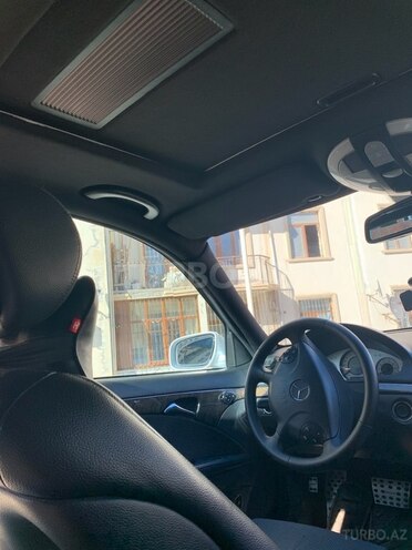 Mercedes E 200 2006, 297,000 km - 1.8 l - Bakı