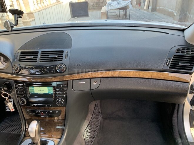 Mercedes E 200 2006, 297,000 km - 1.8 l - Bakı